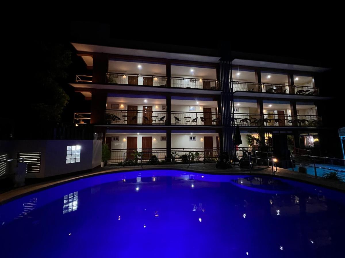 Rufana Suites モアルボアル エクステリア 写真