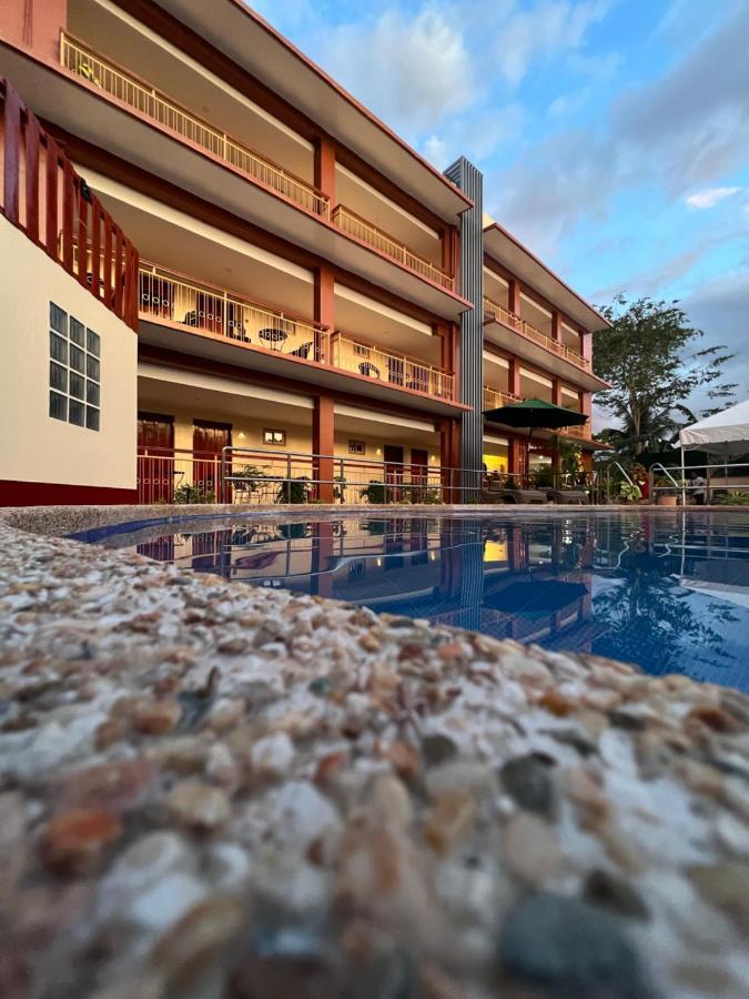 Rufana Suites モアルボアル エクステリア 写真